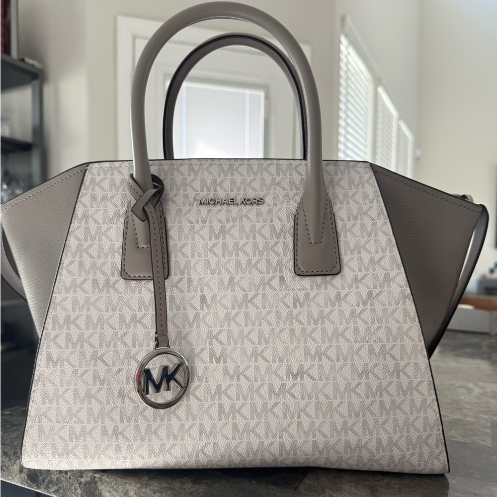 Michael Kors Avril Large Satchel - white and grey